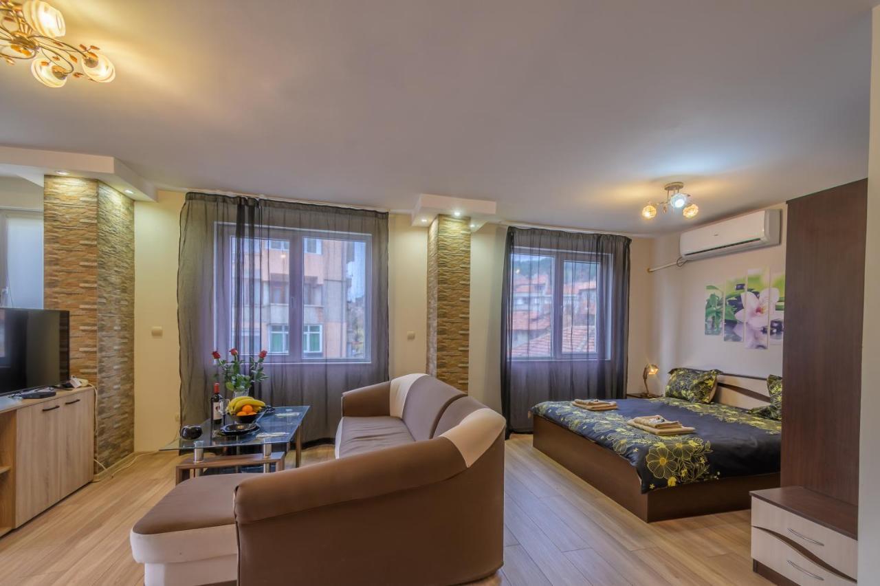 Cozy & Delightful Apart & Aubg & Free Garage Parking Blagoevgrad Exterior foto